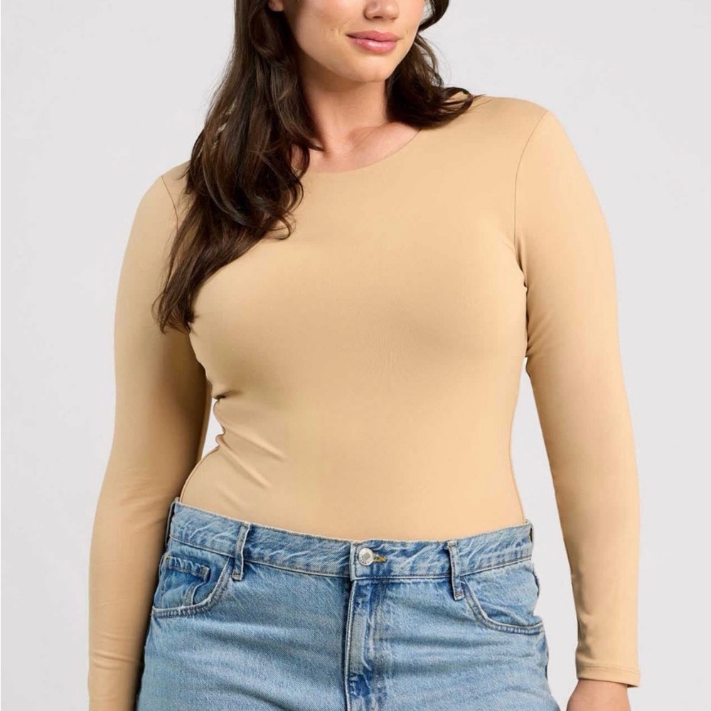 Women's Tan Long Sleeve Top